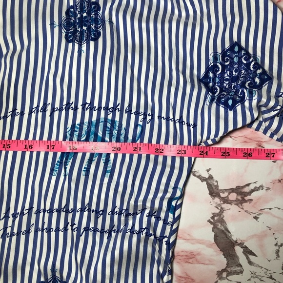 Chico's Striped travel theme button up Tunic top size 2 12/14 - Picture 9 of 9